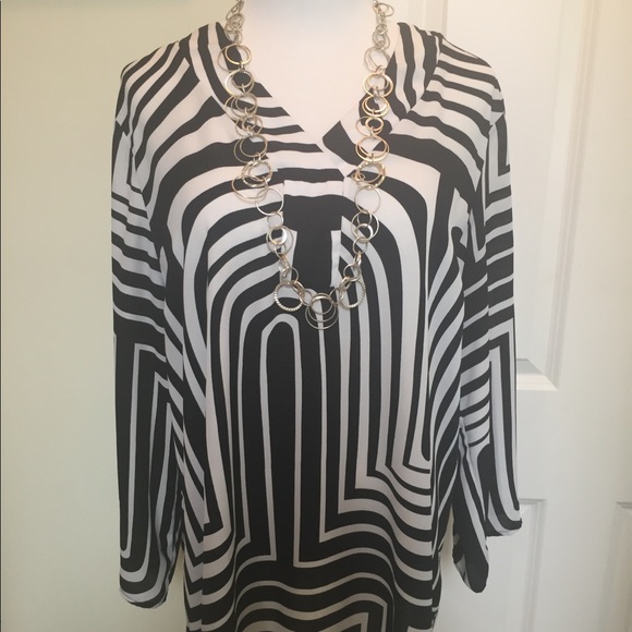 Roz & Ali black and white tunic - Picture 1 of 6